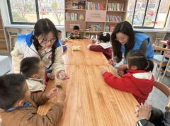 取小学一墙之隔的西侧